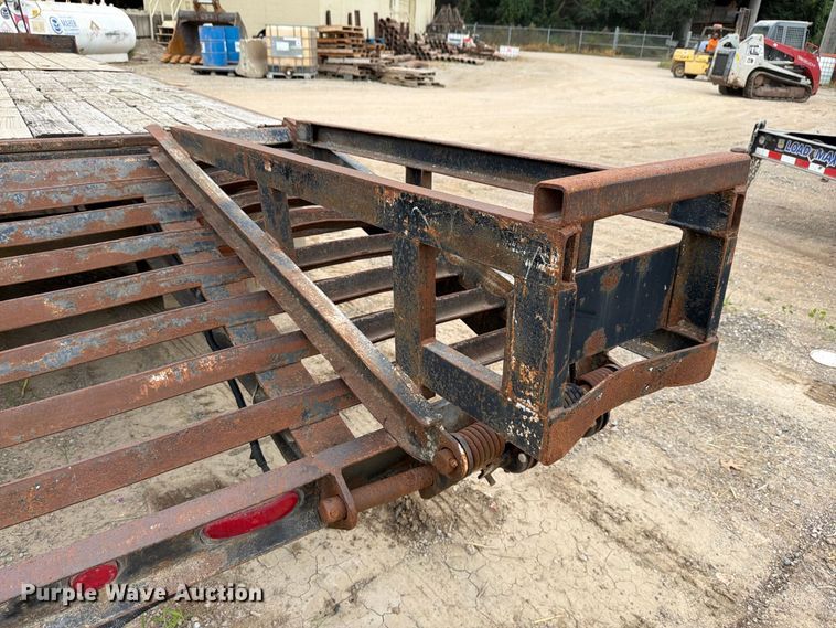 image for item FU4585 2001 Holden Industries HCZ20KT equipment trailer