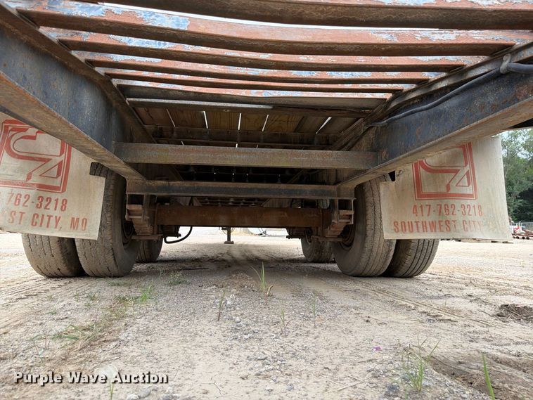 image for item FU4585 2001 Holden Industries HCZ20KT equipment trailer
