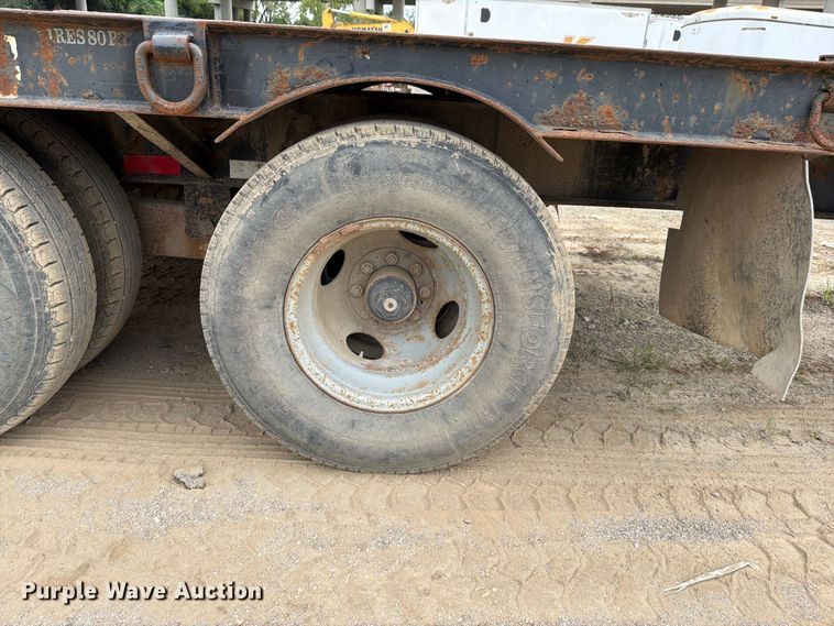 image for item FU4585 2001 Holden Industries HCZ20KT equipment trailer
