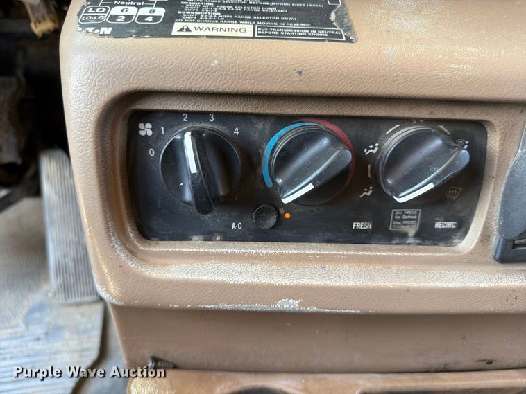 image for item FU4598 2003 Mack CV 713 dump truck