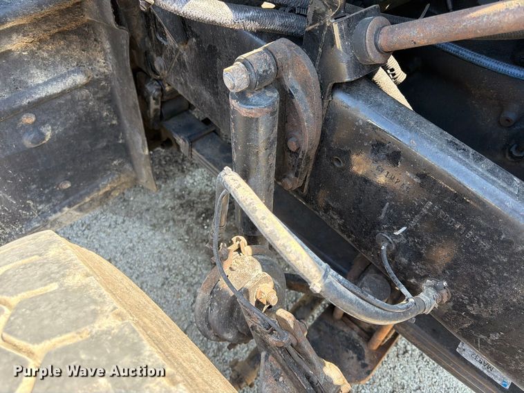 image for item FU4598 2003 Mack CV 713 dump truck