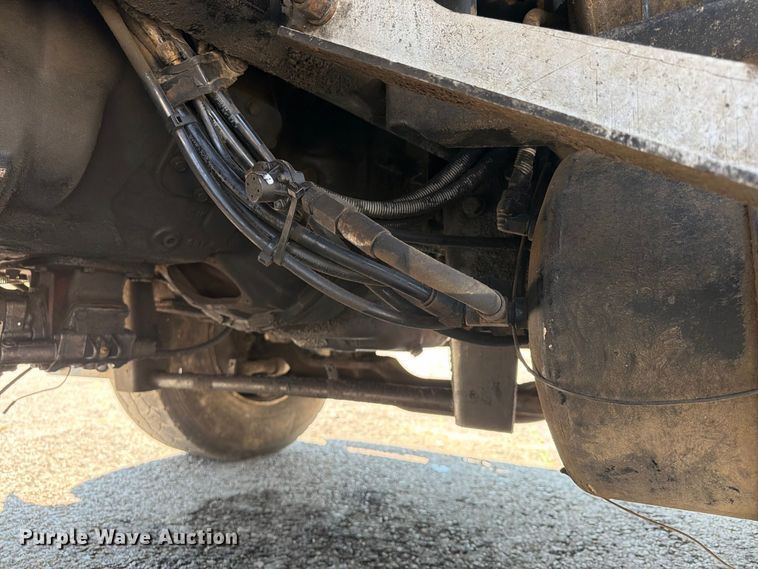image for item FU4598 2003 Mack CV 713 dump truck