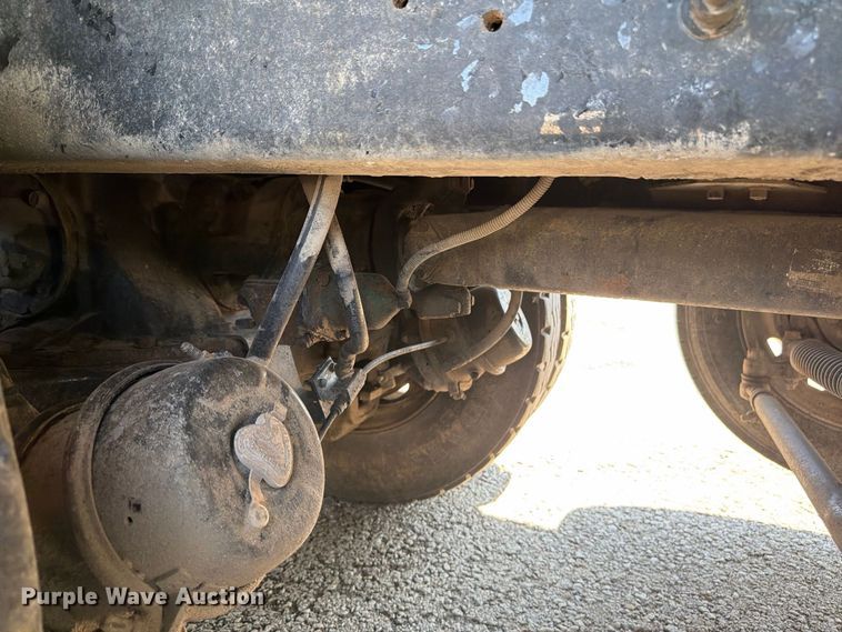 image for item FU4598 2003 Mack CV 713 dump truck