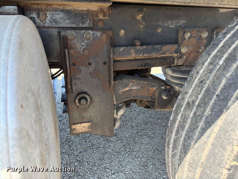 image for item FU4598 2003 Mack CV 713 dump truck
