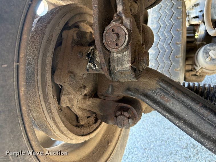 image for item FU4598 2003 Mack CV 713 dump truck
