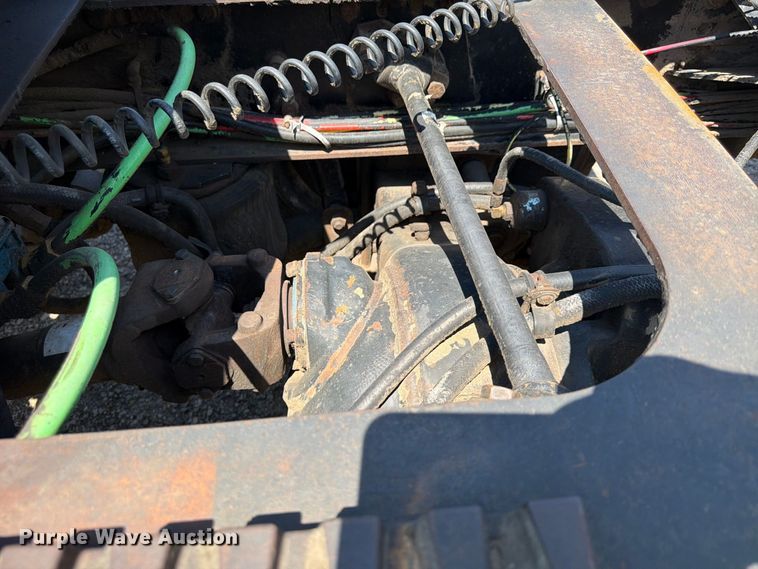 image for item FU4601 1994 Freightliner USF-1E semi truck