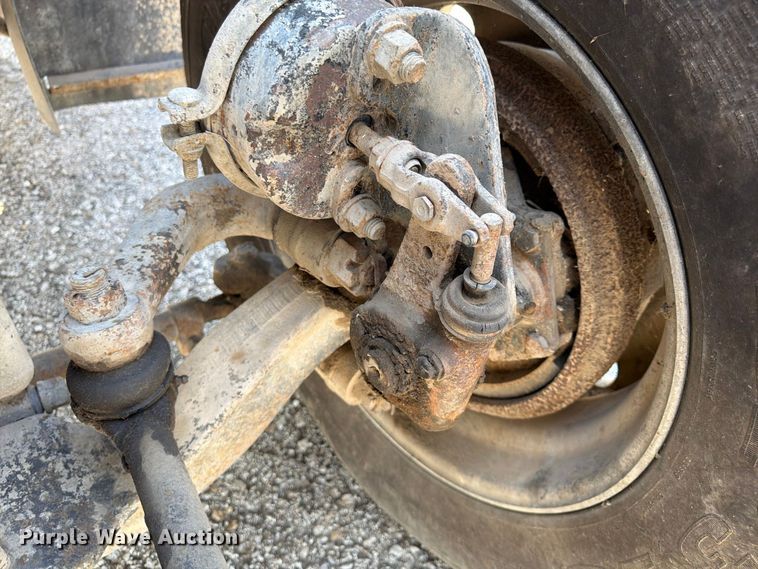 image for item FU4602 1996 Mack CH613 semi truck