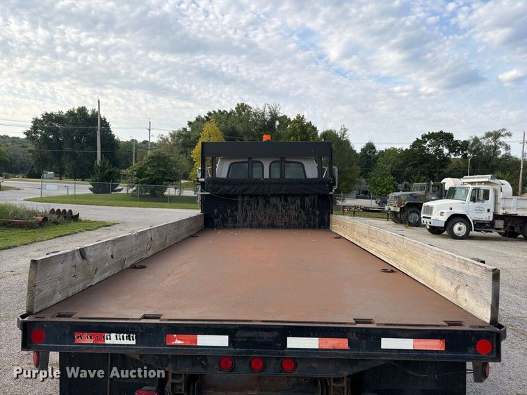 image for item FU4603 2001 Sterling Truck L7500 Series dump flatbed truck