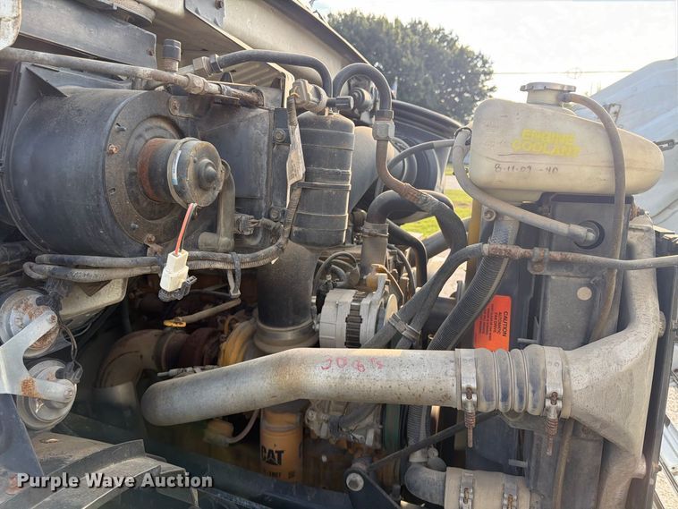 image for item FU4603 2001 Sterling Truck L7500 Series dump flatbed truck