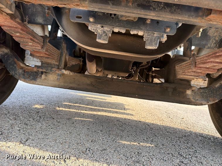image for item FU4603 2001 Sterling Truck L7500 Series dump flatbed truck
