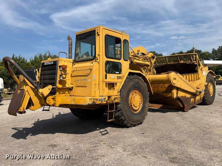 1996 Caterpillar 627F scraper