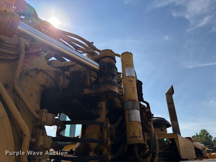 image for item FU4605 1996 Caterpillar 627F scraper