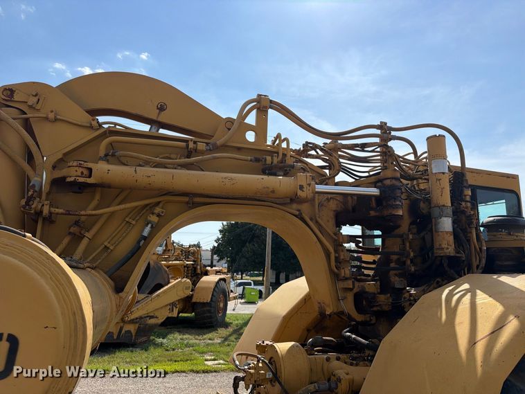 image for item FU4605 1996 Caterpillar 627F scraper