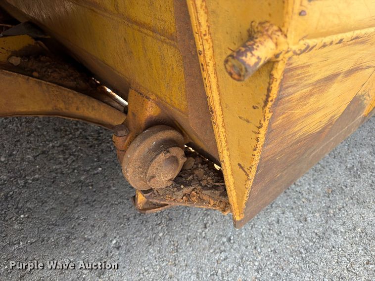 image for item FU4605 1996 Caterpillar 627F scraper