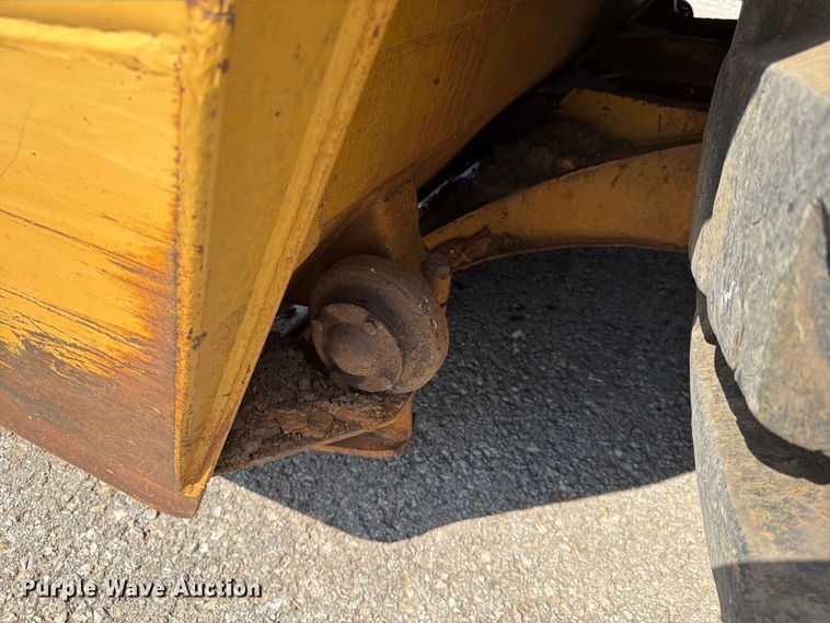 image for item FU4605 1996 Caterpillar 627F scraper