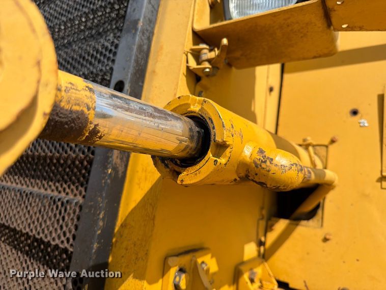 image for item FU4605 1996 Caterpillar 627F scraper