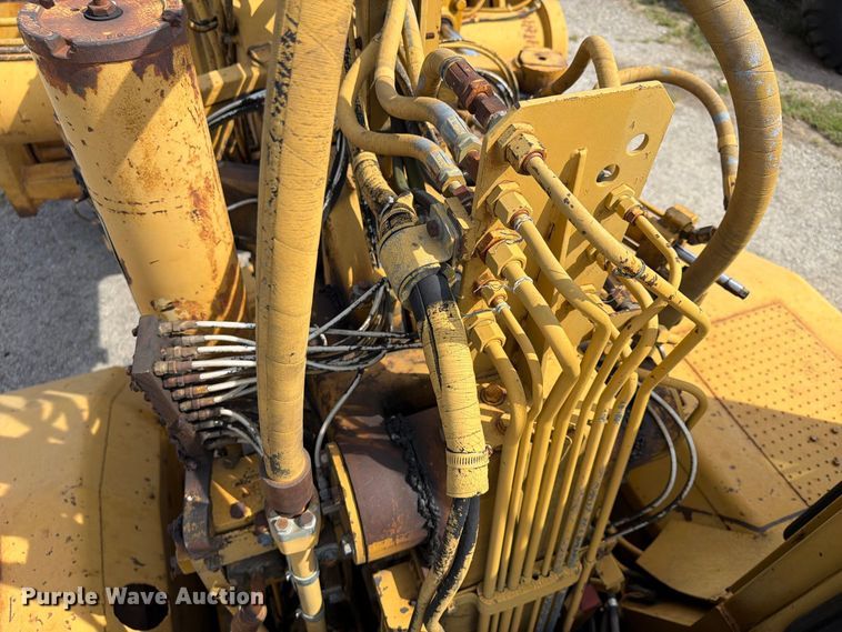 image for item FU4605 1996 Caterpillar 627F scraper