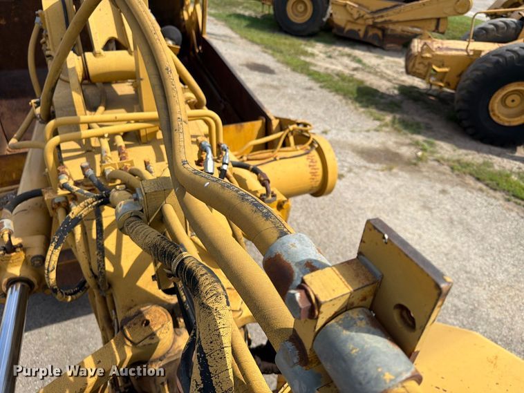 image for item FU4605 1996 Caterpillar 627F scraper