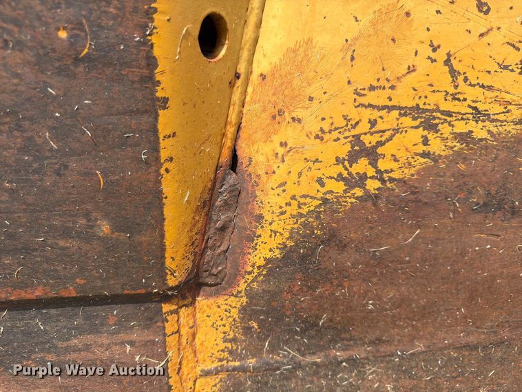 image for item FU4605 1996 Caterpillar 627F scraper