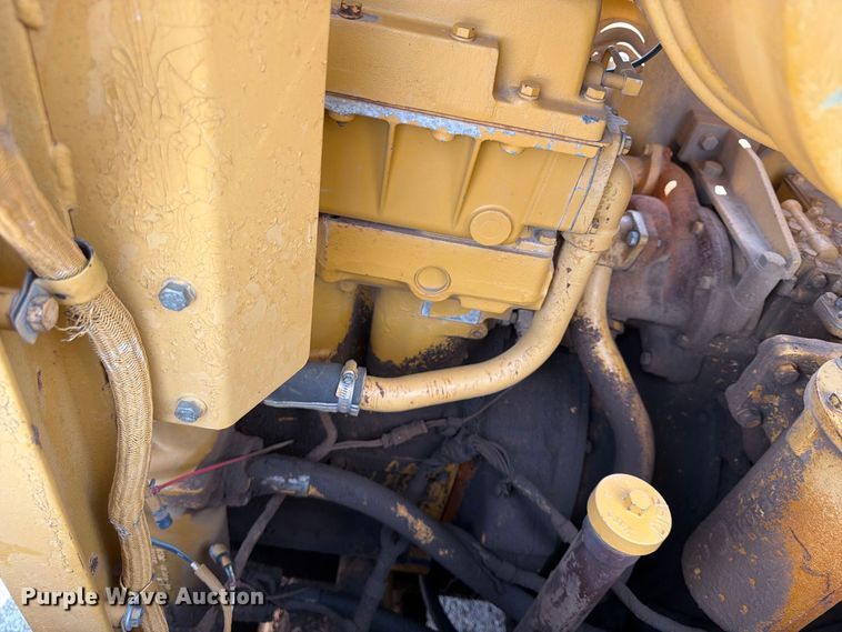 image for item FU4605 1996 Caterpillar 627F scraper