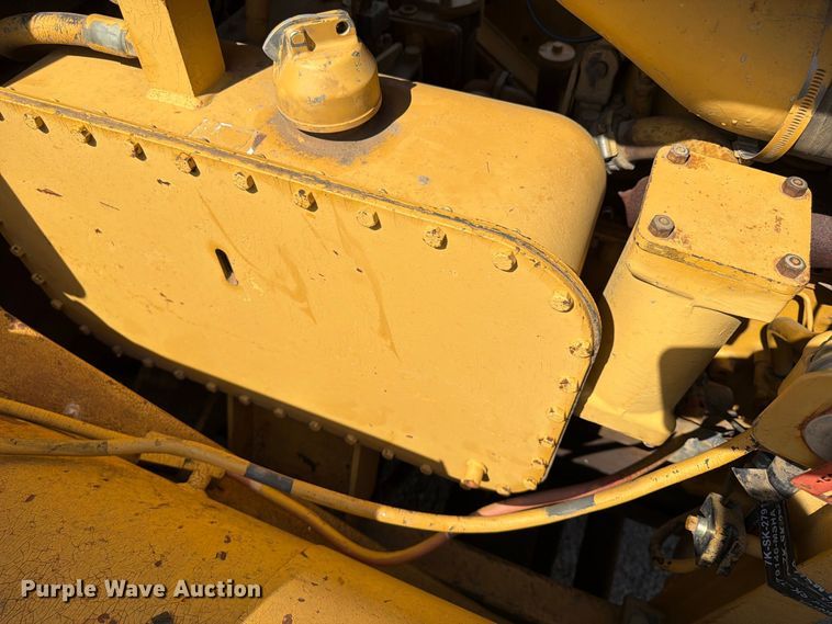 image for item FU4605 1996 Caterpillar 627F scraper