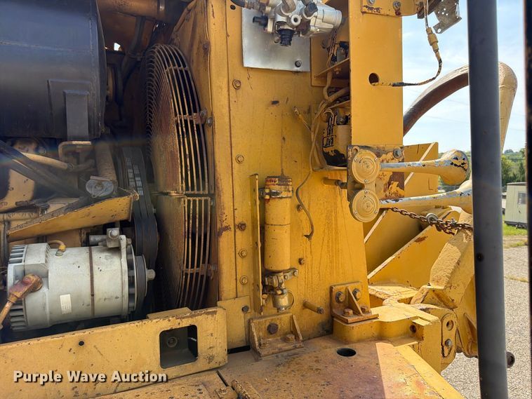 image for item FU4605 1996 Caterpillar 627F scraper