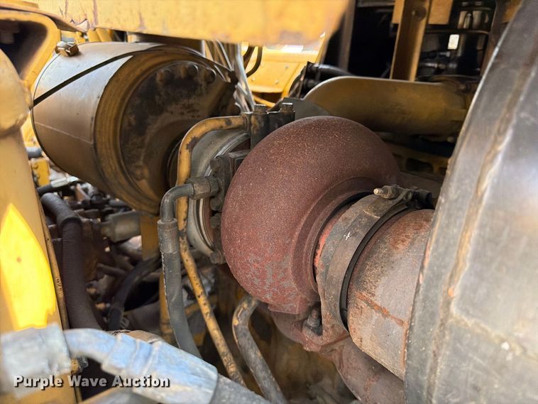 image for item FU4605 1996 Caterpillar 627F scraper