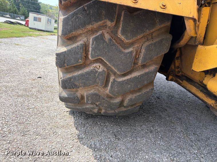 image for item FU4605 1996 Caterpillar 627F scraper
