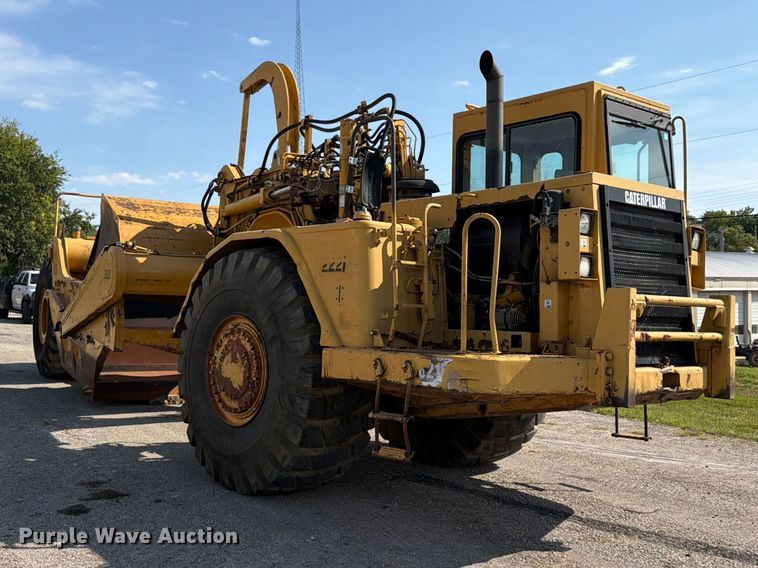 image for item FU4606 1997 Caterpillar 621F scraper