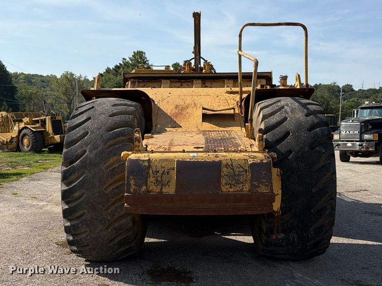 image for item FU4606 1997 Caterpillar 621F scraper