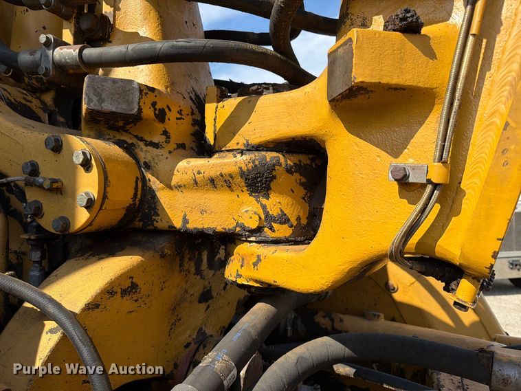 image for item FU4606 1997 Caterpillar 621F scraper
