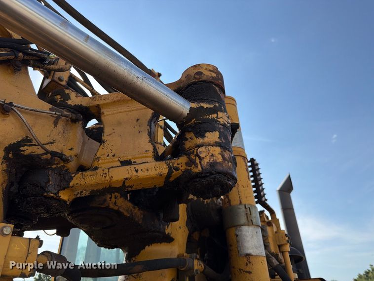 image for item FU4606 1997 Caterpillar 621F scraper