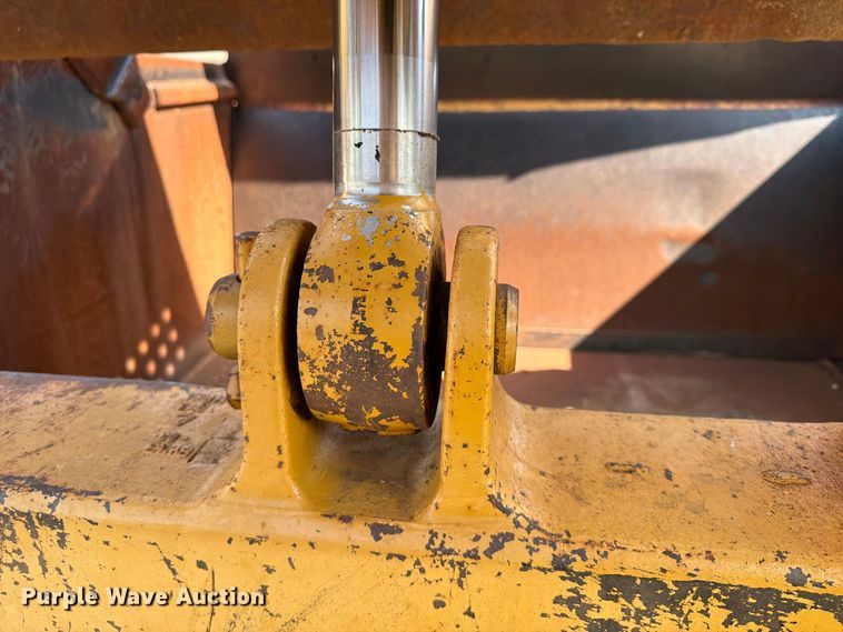 image for item FU4606 1997 Caterpillar 621F scraper