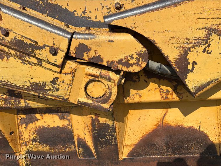 image for item FU4606 1997 Caterpillar 621F scraper