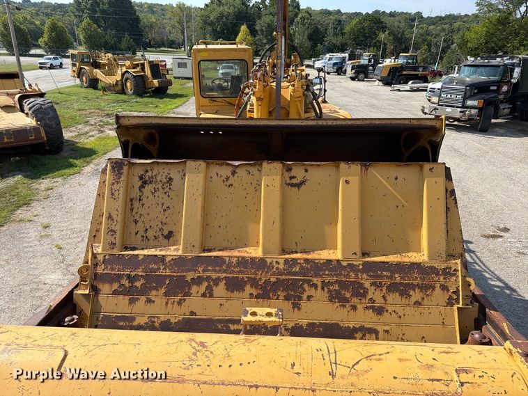 image for item FU4606 1997 Caterpillar 621F scraper