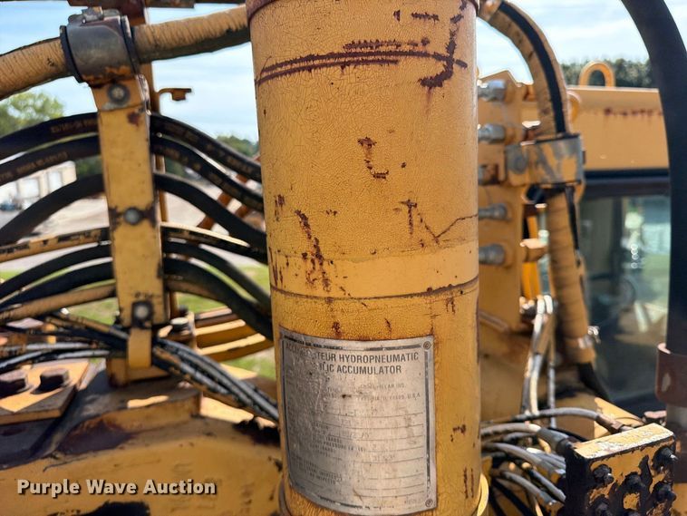 image for item FU4606 1997 Caterpillar 621F scraper