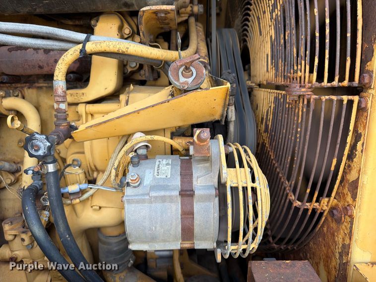 image for item FU4606 1997 Caterpillar 621F scraper