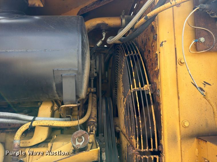 image for item FU4606 1997 Caterpillar 621F scraper