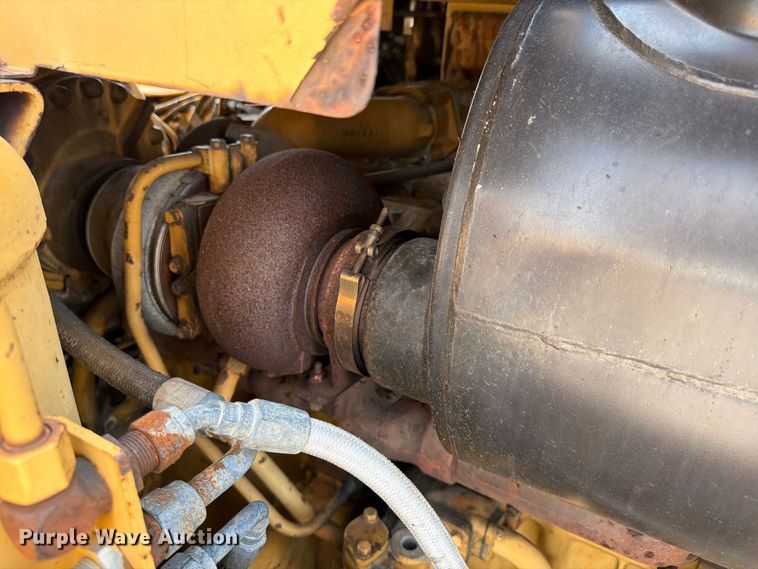 image for item FU4606 1997 Caterpillar 621F scraper