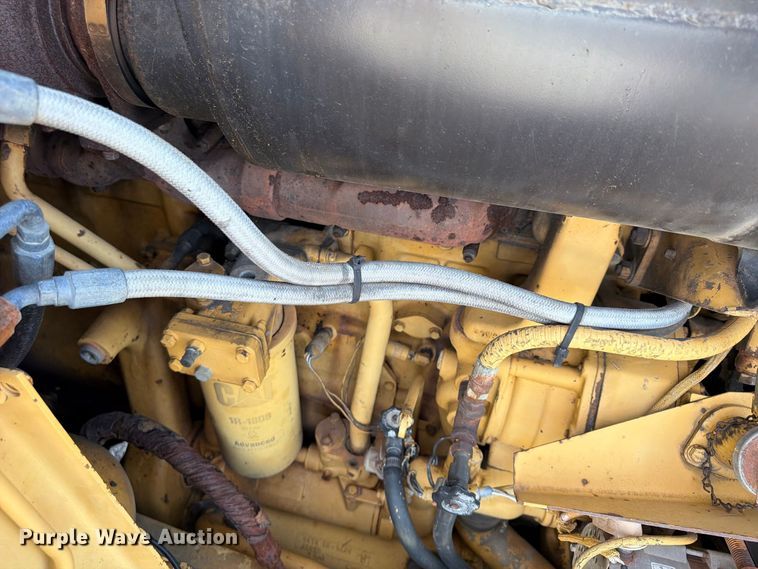 image for item FU4606 1997 Caterpillar 621F scraper