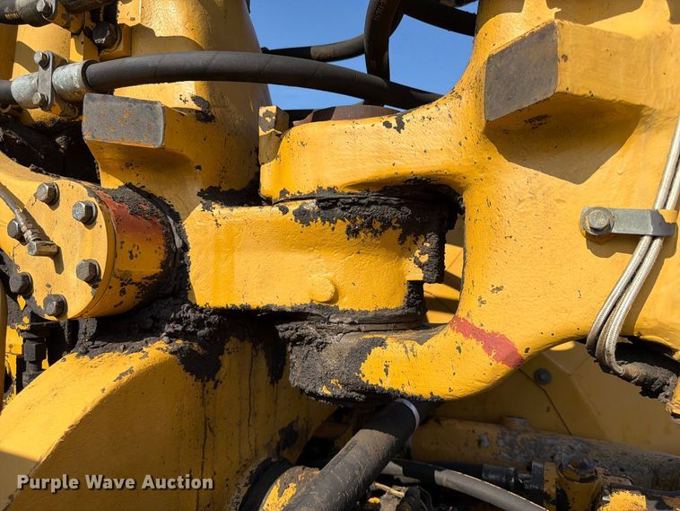 image for item FU4607 1997 Caterpillar 621F scraper