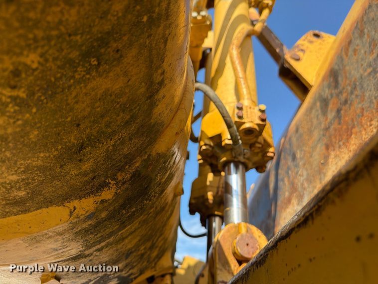 image for item FU4607 1997 Caterpillar 621F scraper