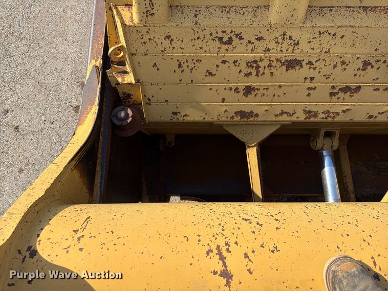 image for item FU4607 1997 Caterpillar 621F scraper