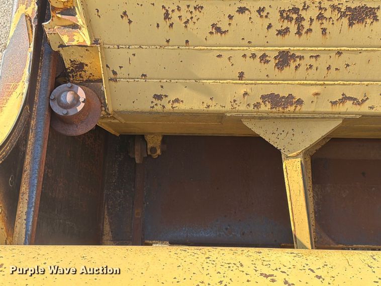 image for item FU4607 1997 Caterpillar 621F scraper