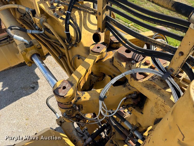 image for item FU4607 1997 Caterpillar 621F scraper