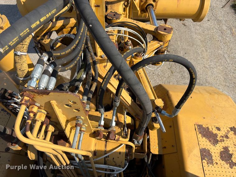 image for item FU4607 1997 Caterpillar 621F scraper