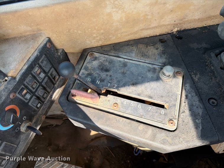 image for item FU4607 1997 Caterpillar 621F scraper