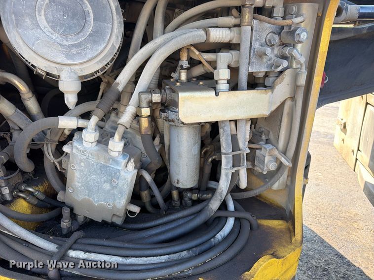 image for item FU4619 2011 Bomag BW 190 ADHF-4 double drum roller