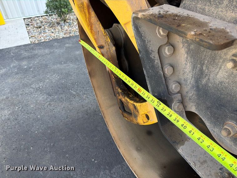 image for item FU4619 2011 Bomag BW 190 ADHF-4 double drum roller
