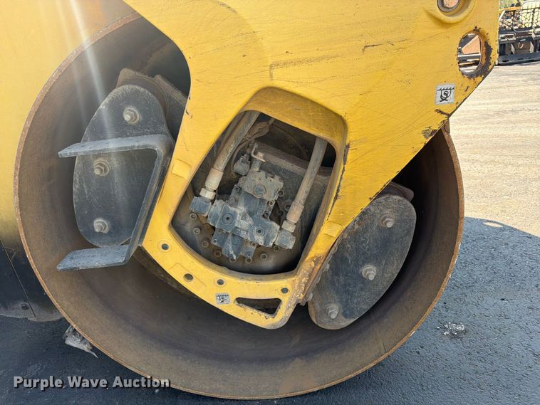 image for item FU4619 2011 Bomag BW 190 ADHF-4 double drum roller
